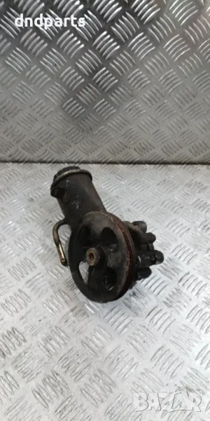 Хидравлична помпа Toyota Yaris 1.4i 2002г.	, снимка 1