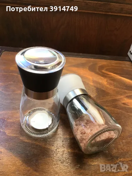 Комплект мелнички за сол / пипер, керамични колела, стъклен корпус, горна част от стомана /пластмаса, снимка 1