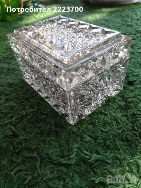 Кристален комплект от форма за ядки и пепелник , снимка 1