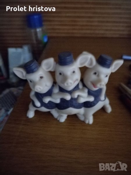 Трите прасенца, на батерия и пеят, снимка 1