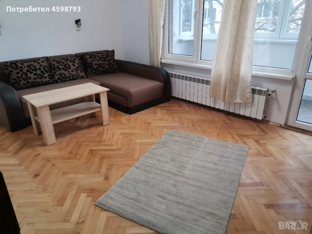 Предлага се тристаен просторен апартамент в кв. Х. Димитър под наем, снимка 1