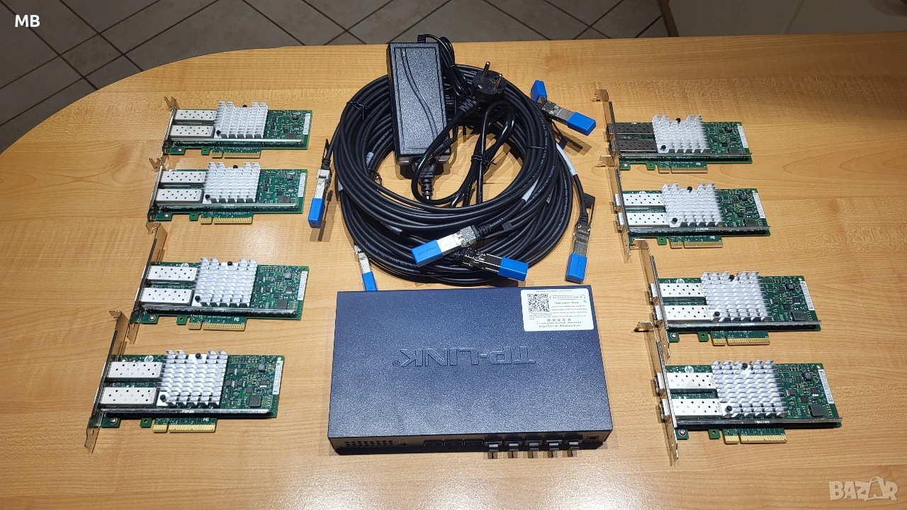 10Gigabit TP-Link TL-STIOO8F Unmanaged Ethernet Switch 8 SFP+ Optical Ports, 10GbE, снимка 1