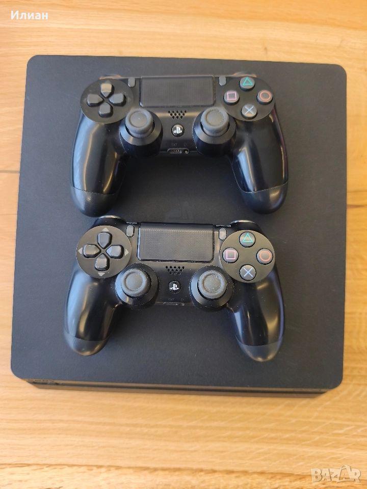 ps4 с два джойстика, снимка 1