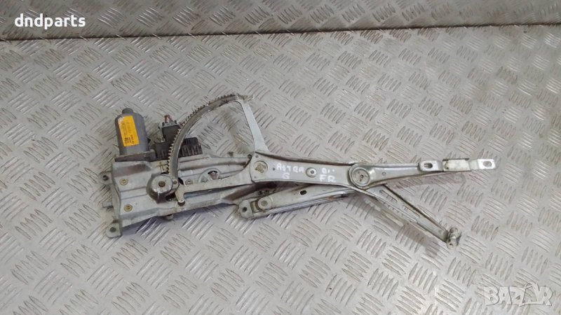 Стъклоповдигач Opel Astra G 2001г.(преден десен)	, снимка 1