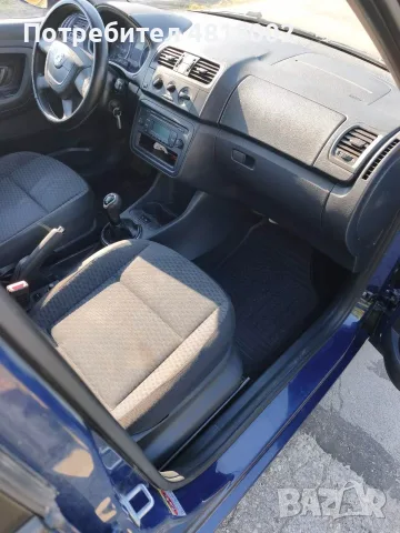 Лек автомобил Skoda Fabia, снимка 11 - Автомобили и джипове - 56128680