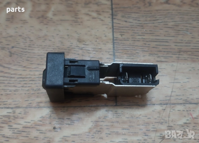 Ключ Регулиране Светлини Ситроен Ах - Пежо, снимка 4 - Части - 52716800