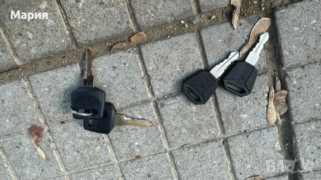 АВТОБОКС THULE MOTION XT ALPINE BLACK и Напречни греди за багажник, снимка 8 - Аксесоари и консумативи - 53769790