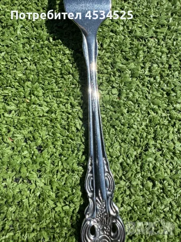 Oneida Community Stainless Steel – орнаментиран сервиз, 44 части с дървена кутия, снимка 5 - Прибори за хранене, готвене и сервиране - 56129401