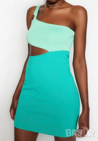 Красива къса рокля от плетиво, снимка 3 - Рокли - 52176515