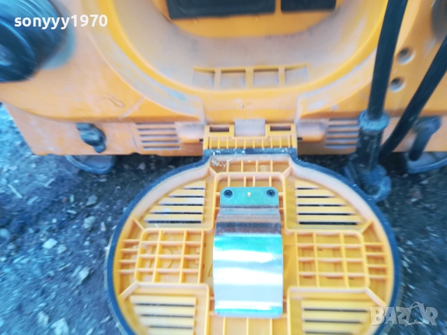 радио 2609251528, снимка 12 - Радиокасетофони, транзистори - 51847695