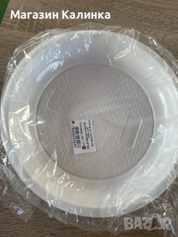 Пластмасови чинии