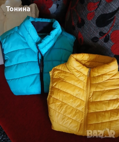 Дамски елеци , снимка 2 - Елеци - 52076142