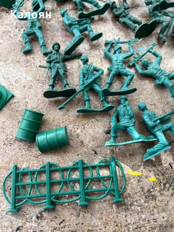 Лот войници - военни, китайски, цената в за всички, снимка 4 - Колекции - 49977310