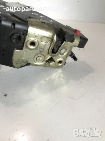 Заден десен механизъм за заключване на врата Комби LHD за Peugeot 407 (2005), снимка 2 - Части - 53733281