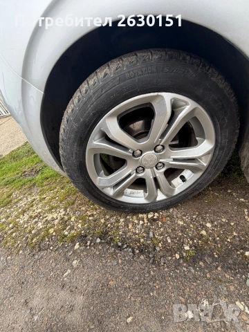 Продавам Пежо 208, снимка 11 - Автомобили и джипове - 53399050