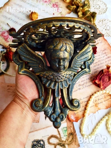 Чугунена поставка за стена, снимка 2 - Антикварни и старинни предмети - 53315745