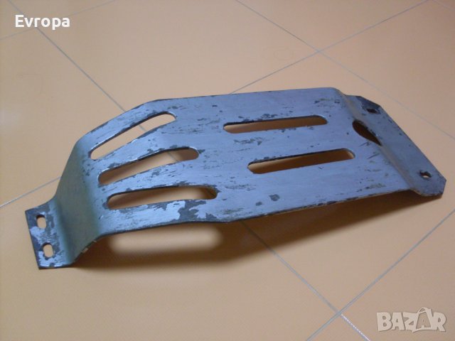 Подкартерна ламарина- ВАЗ., снимка 3 - Аксесоари и консумативи - 39954297