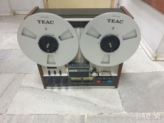 Ролков магнетофон Teac A-3300SX
4 пистов 9,5 и 19 оборота. Всичко му работи.  Много добро състояние.