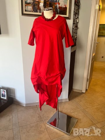Червена ефектна рокля р-р Л , снимка 1 - Рокли - 41328486