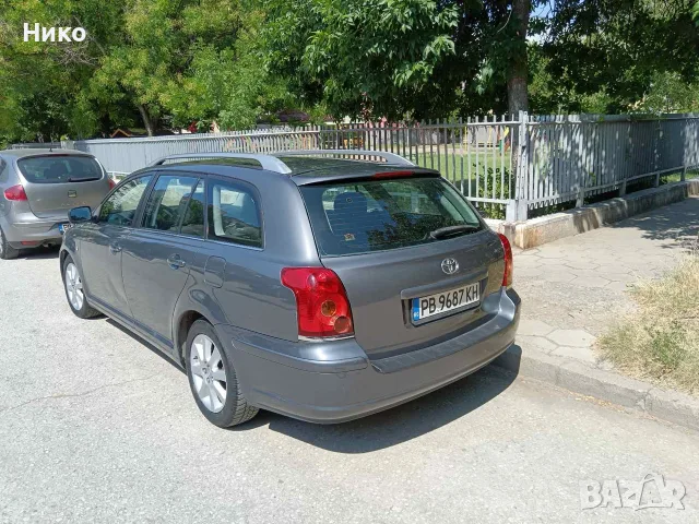 Продавам Toyota avensis, снимка 3 - Автомобили и джипове - 56010463