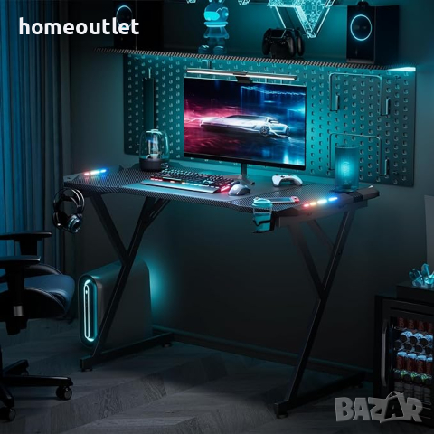 Геймърско бюро с LED, HLONONE BKY14, 140 x 60 см, снимка 2 - Бюра - 44758866