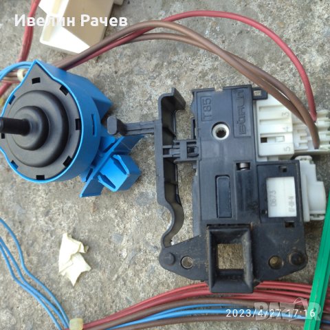 пералня Hotpoint-Ariston  9кг за части!, снимка 16 - Перални - 40500962