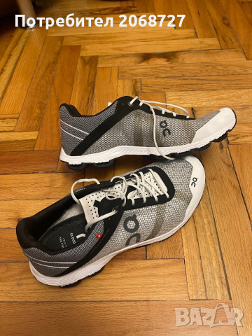 On clouds обувки, снимка 1