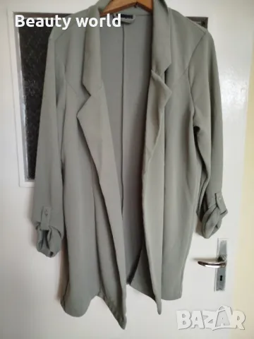 Манто 2-3 хл, снимка 9 - Палта, манта - 50234365