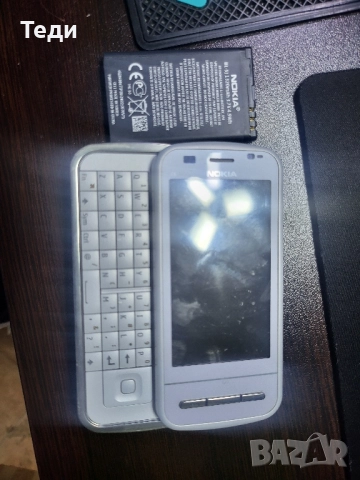 Nokia C6 не включва