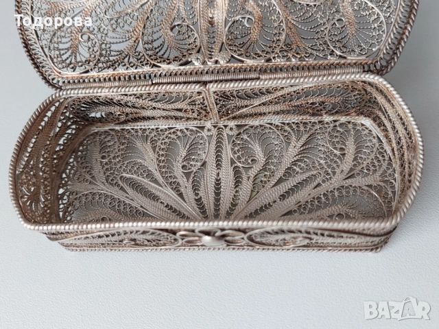 Стара Сребърна филигранна кутия за бижута с натурален рубин/сребро 925/, снимка 9 - Други - 52317358