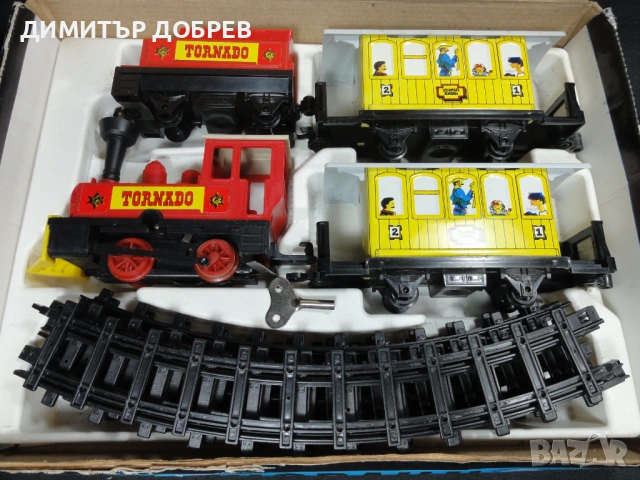 СТАРА РЕТРО СОЦ ГДР DDR МЕХАНИЧНА ИГРАЧКА ВЛАКЧЕ TORNADO, снимка 6 - Колекции - 53281954