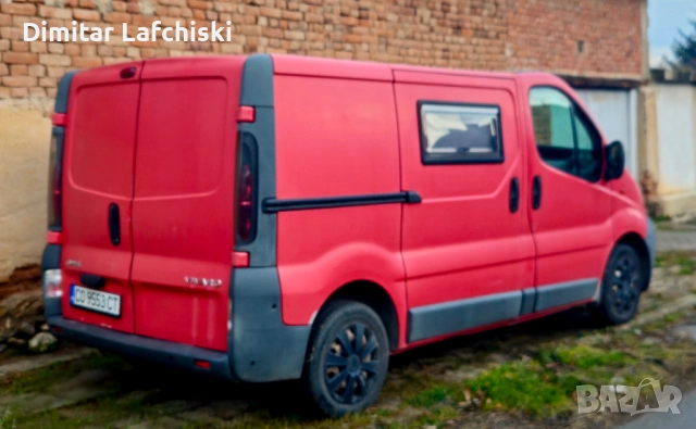 Opel Vivaro 1.9TDI 2006г., снимка 7 - Бусове и автобуси - 52612203