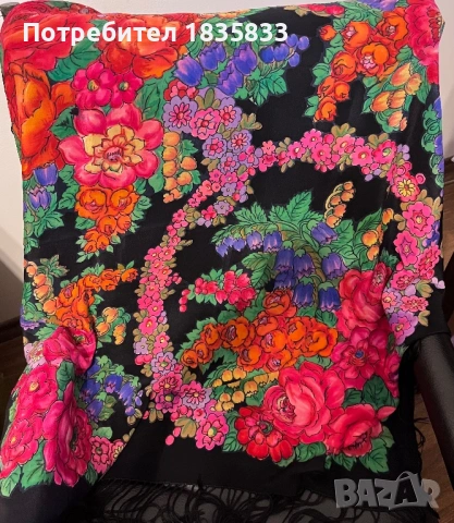 Руски копринен шал, снимка 3 - Антикварни и старинни предмети - 53499393