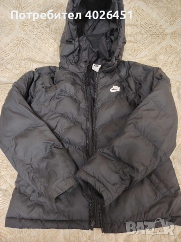 Зимно оригинално яке на Nike, размер 147-158 , снимка 4 - Детски якета и елеци - 53488933