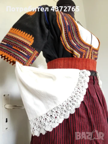 #24 Кюстендилска носия , снимка 2 - Антикварни и старинни предмети - 51232411