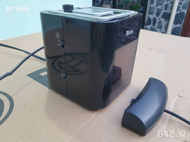 Проекционен Радиочасовник - Tevion с Радиосигнал и FM Радио ! , снимка 2 - Радиокасетофони, транзистори - 51684116