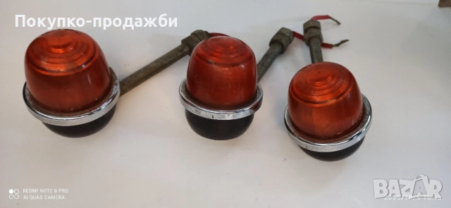 3 броя мигачи за Ява и чз със държачите в отлично състояние мигачи за Java и cz , снимка 3 - Части - 52022394