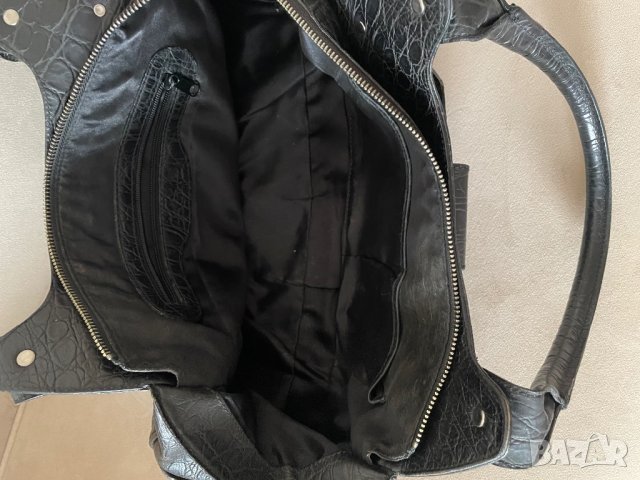 Дамска кожена чанта Musette, шагренова кожа, снимка 3 - Чанти - 44265381