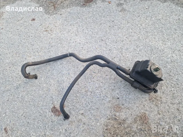 Казанче  за хидравлична течност за Audi A3 8L , снимка 2 - Части - 48287022