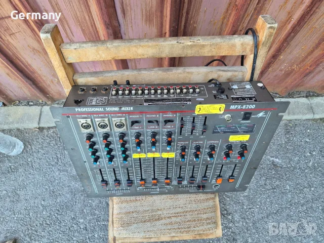 Monacor mpx-8200 mixer миксер dj, снимка 3 - Ресийвъри, усилватели, смесителни пултове - 47669019