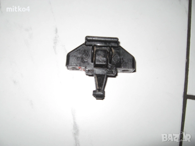 брава за багажник за рено