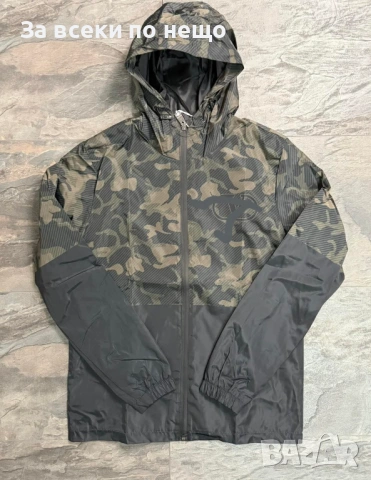 Valentino Мъжка Ветровка🔝Мъжко Пролетно Яке🔝Мъжко Есенно Яке - Различни Цветове Код NGHSP59, снимка 4 - Якета - 53785851