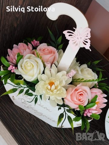 Чадъри със сапунени цветя невероятен букет който би зарадвал всеки                          , снимка 6 - Подаръци за жени - 40957924