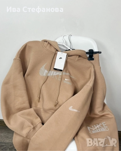 Уникално 100 % оригинал марково бежово худи качулка Nike nike Найк , снимка 5 - Спортни екипи - 52842124