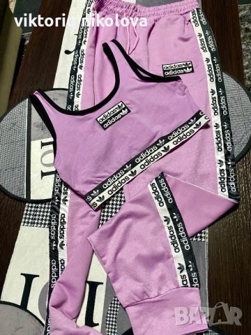 Дамски сет ADIDAS 