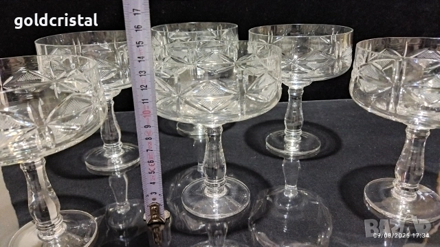 Кристални чаши , снимка 3 - Антикварни и старинни предмети - 44025431