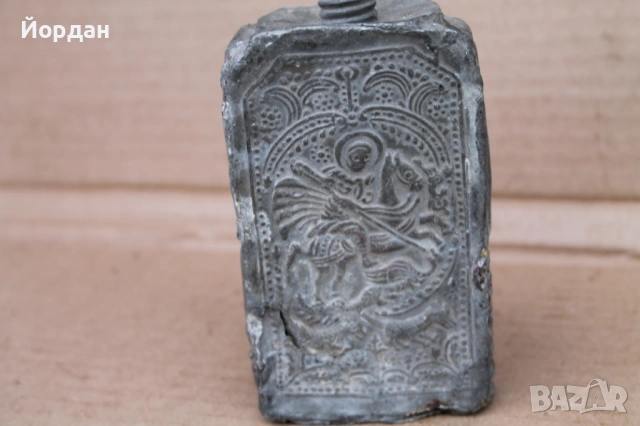 Стар калаен павур със ''Свети Георги'', снимка 5 - Антикварни и старинни предмети - 53326456