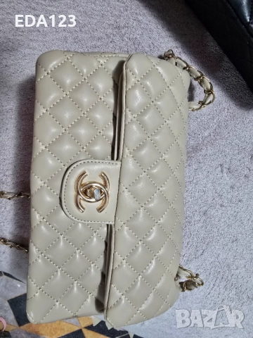 Shanel чанта , снимка 2 - Чанти - 52817860