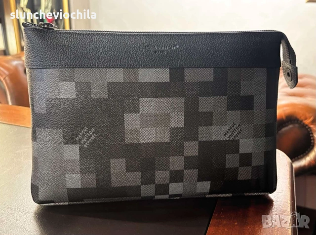 Чанта Louis Vuitton Takeoff Pouch, снимка 2 - Чанти - 53826468