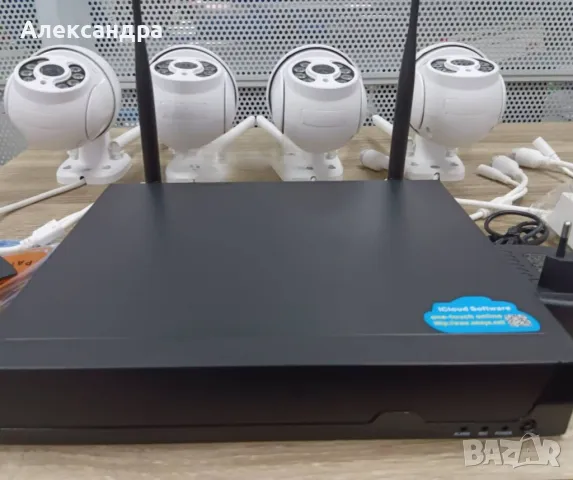 Безжичен WiFi комплект с 4 камери 4К Ultra HD+DVR за видеонаблюдение